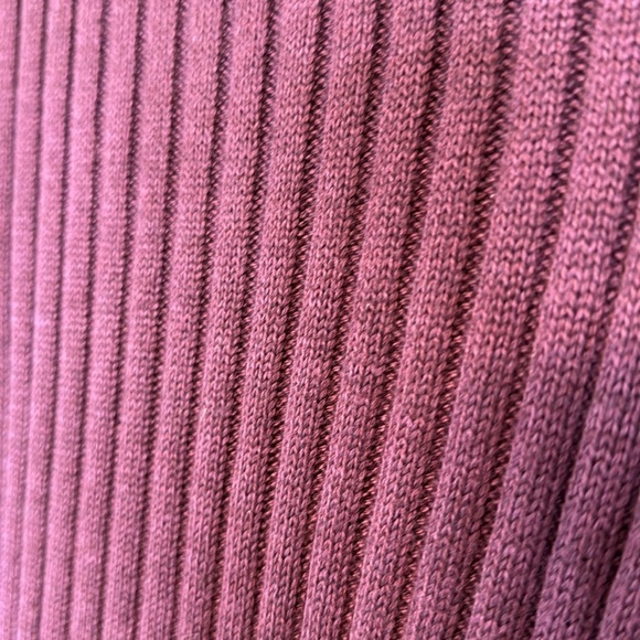 JESSICA SIMPSON Women's Purple Ribbed Sweater - Picture 6 of 6